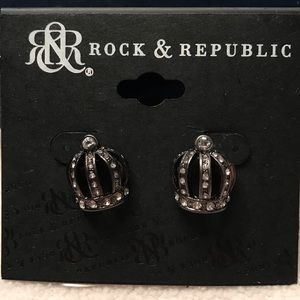 Rock & Republic fashion crown earrings